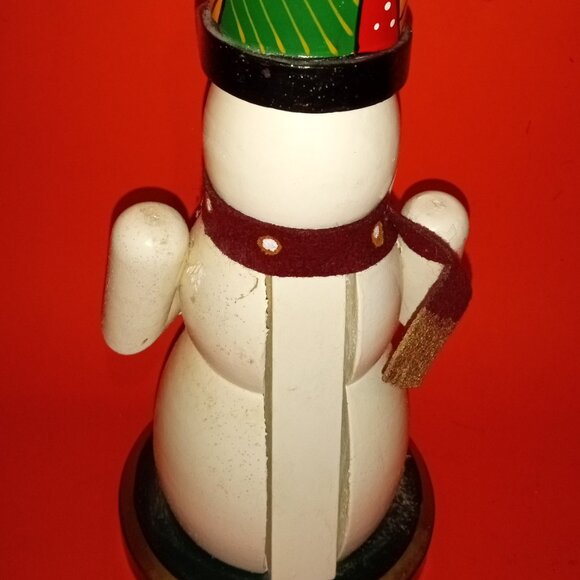 COLORFUL CHRISTMAS WOODEN SNOWMAN NUTCRACKER - Picture 9 of 10